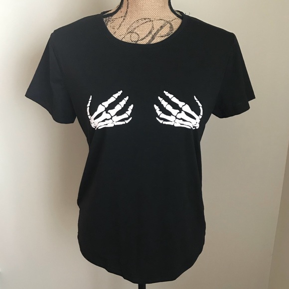 Skeleton Hands Top☠️ - Picture 2 of 2